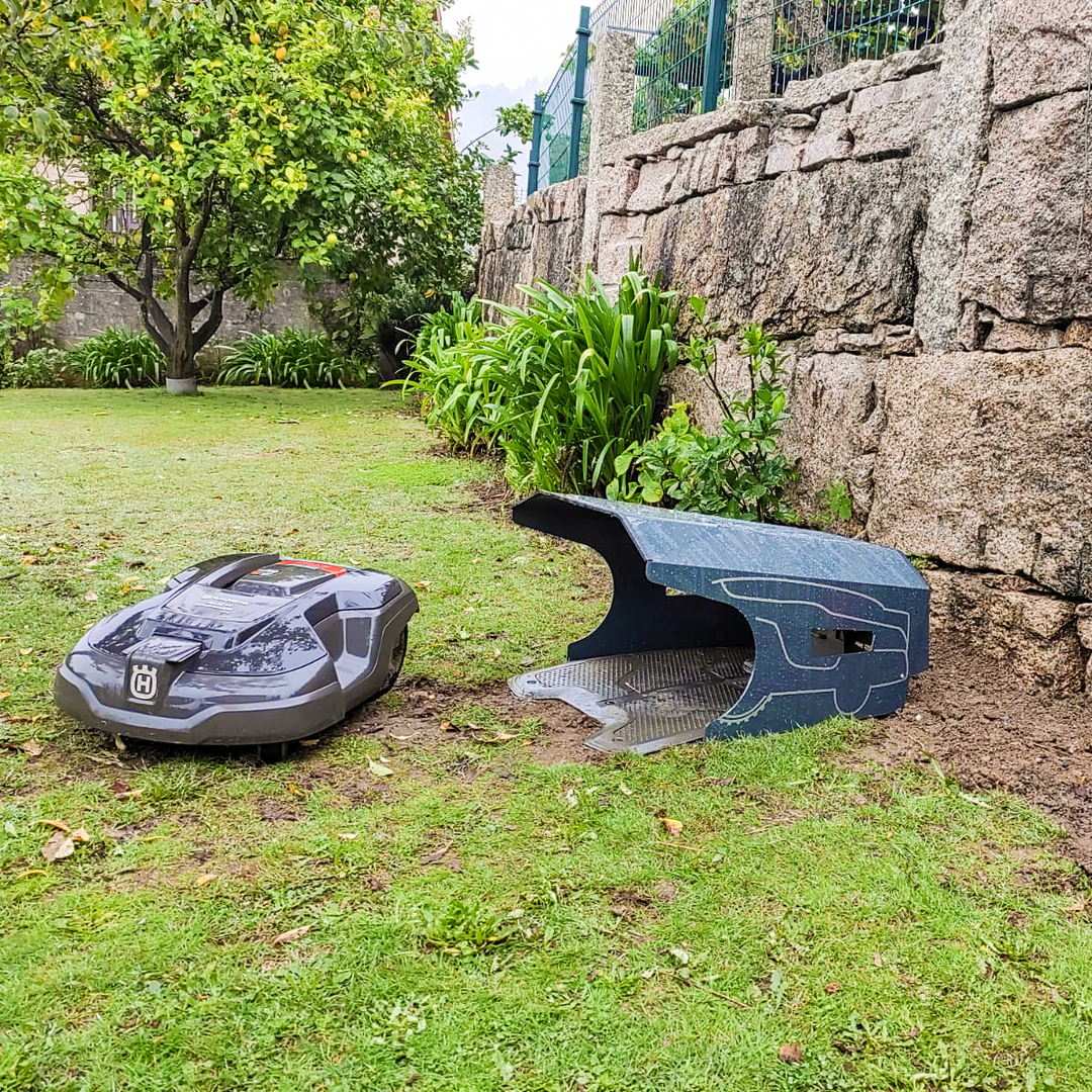 Robotic Lawnmower Test Husqvarna Automower 105 Husqvarna 105